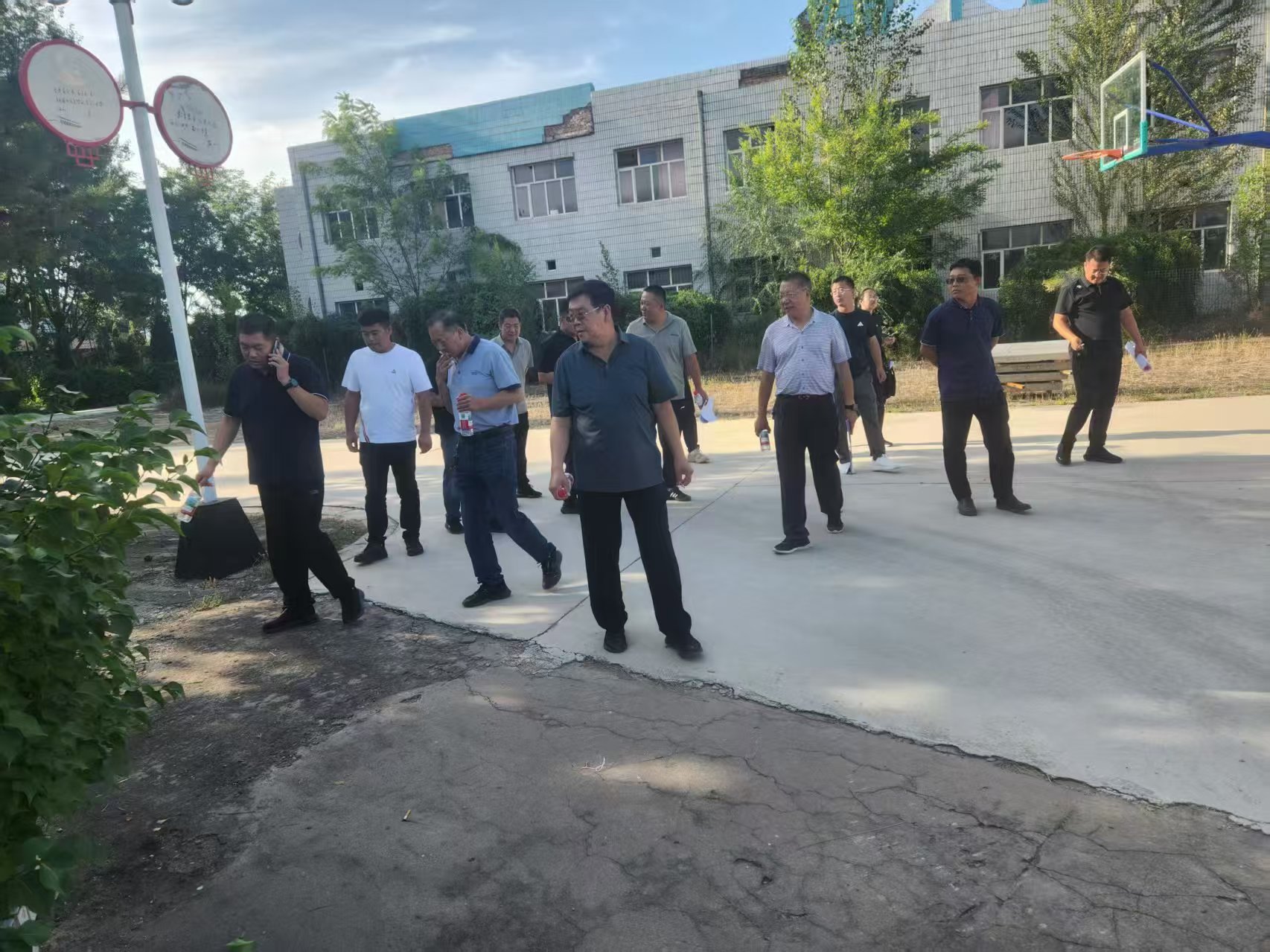 黄山市人造草坪混合型塑胶跑道 - 厂家